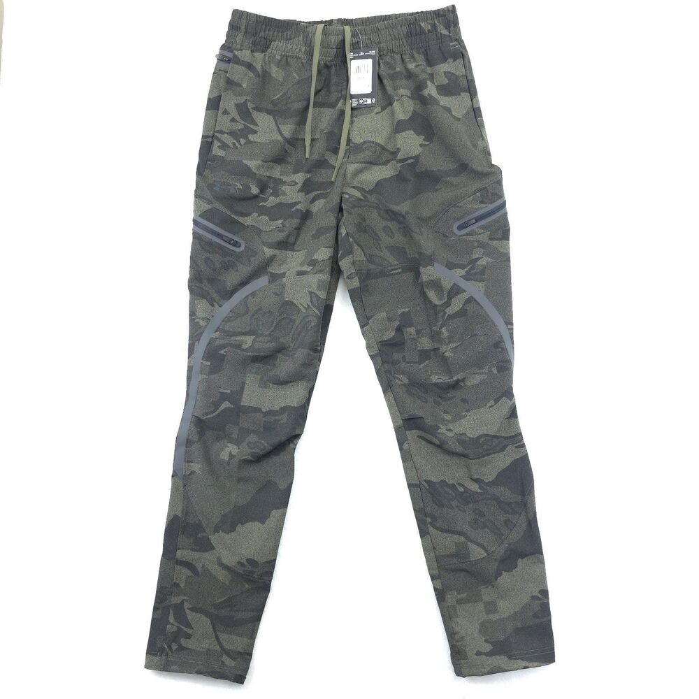 Under Armour Unstoppable Loose Cargo Pants Mens Size Medium Green Camo NWT